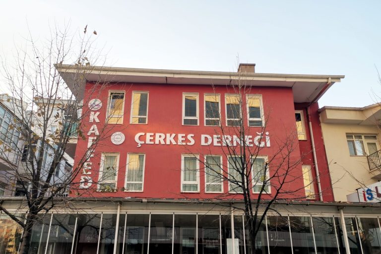 Çerkes Derneği Görevleri Ve Katkıları
